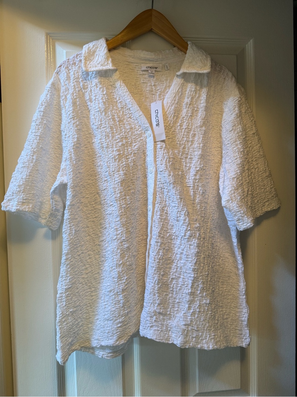 CHICO’S Textured Camp Tee-Size 3 (XL)